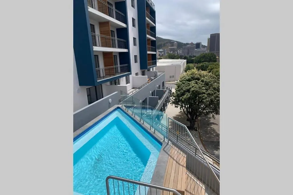 Modern Retreat In District Six Apartment Cape Town 0*,